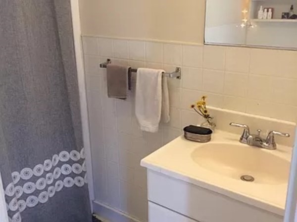 92 West Central St, Natick