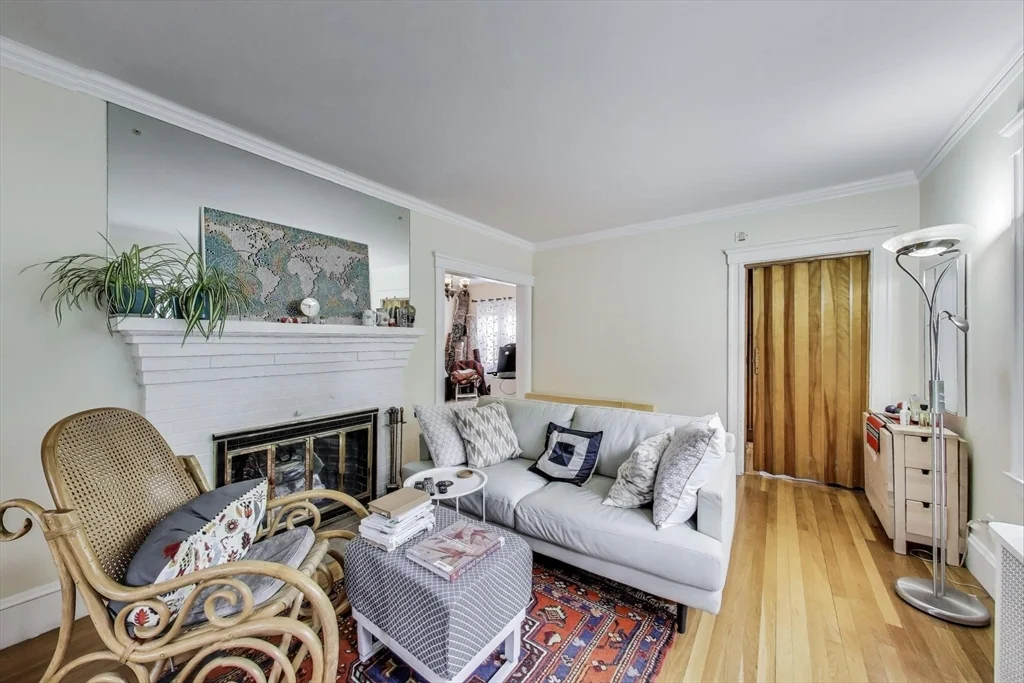 129 Oxford, Newton Center