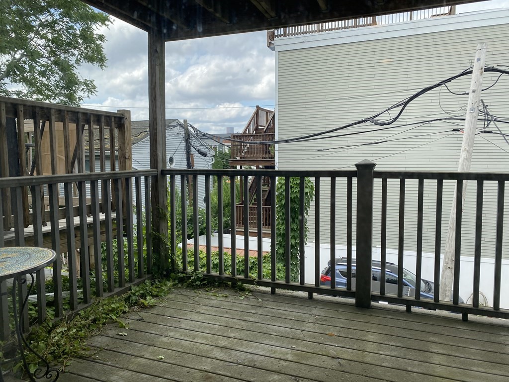 522 E Third St, South Boston