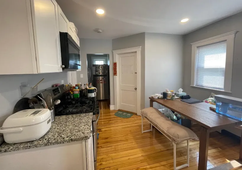 72 Frederick Ave, South Medford