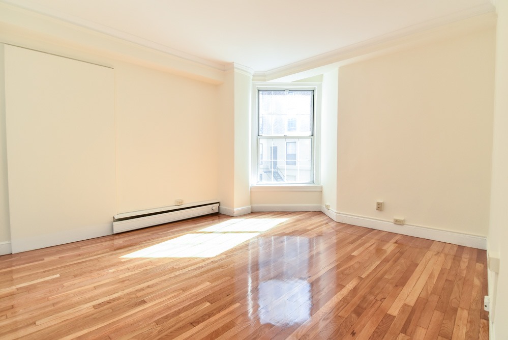 1284 Beacon St, Coolidge Corner