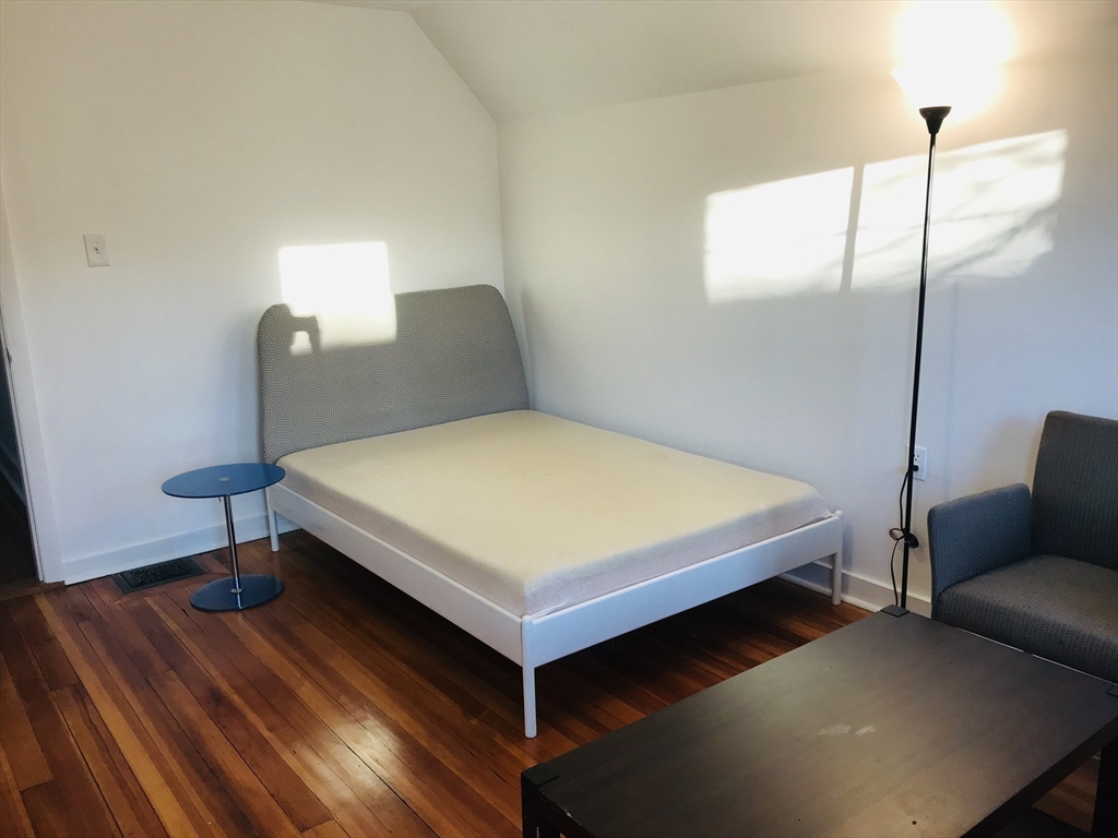 5 Lexington Ave, Powder House Square