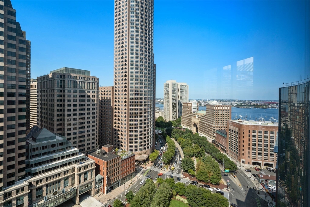 500 Atlantic Ave, Waterfront