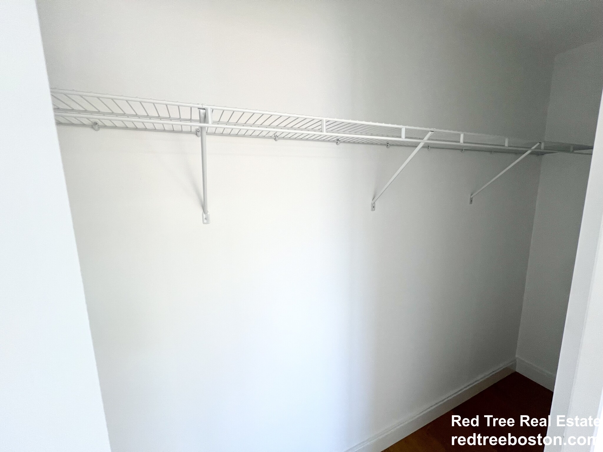 83 Gardner St, Allston