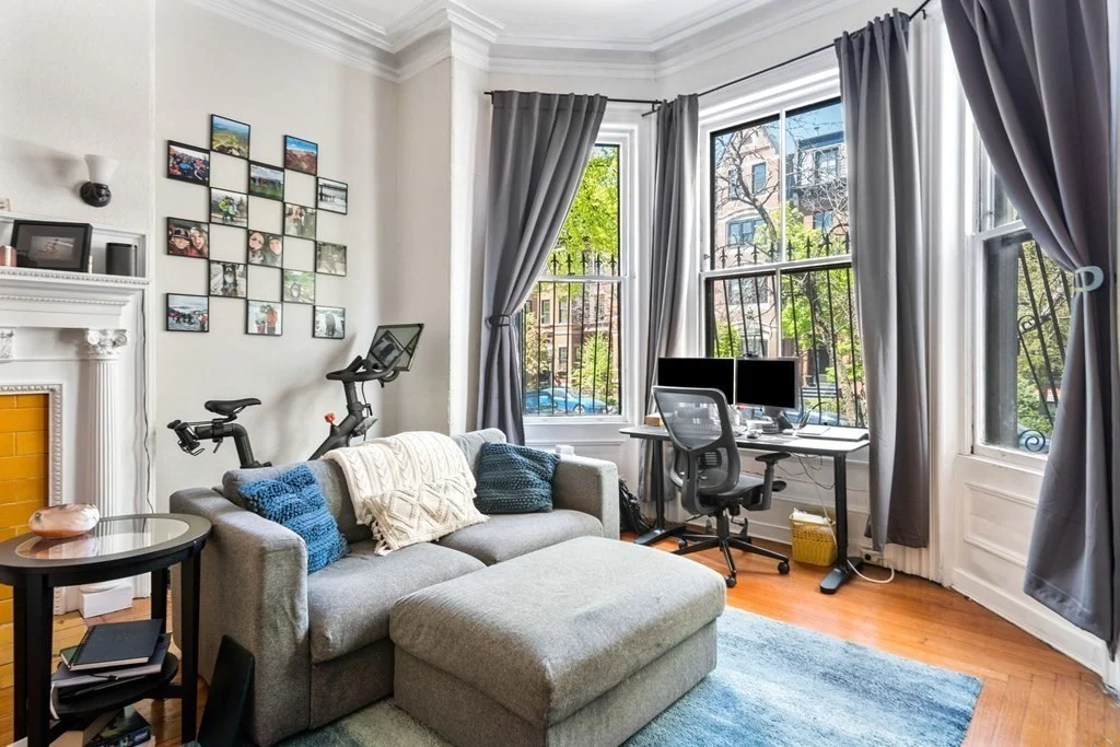 296 Marlborough St, Back Bay