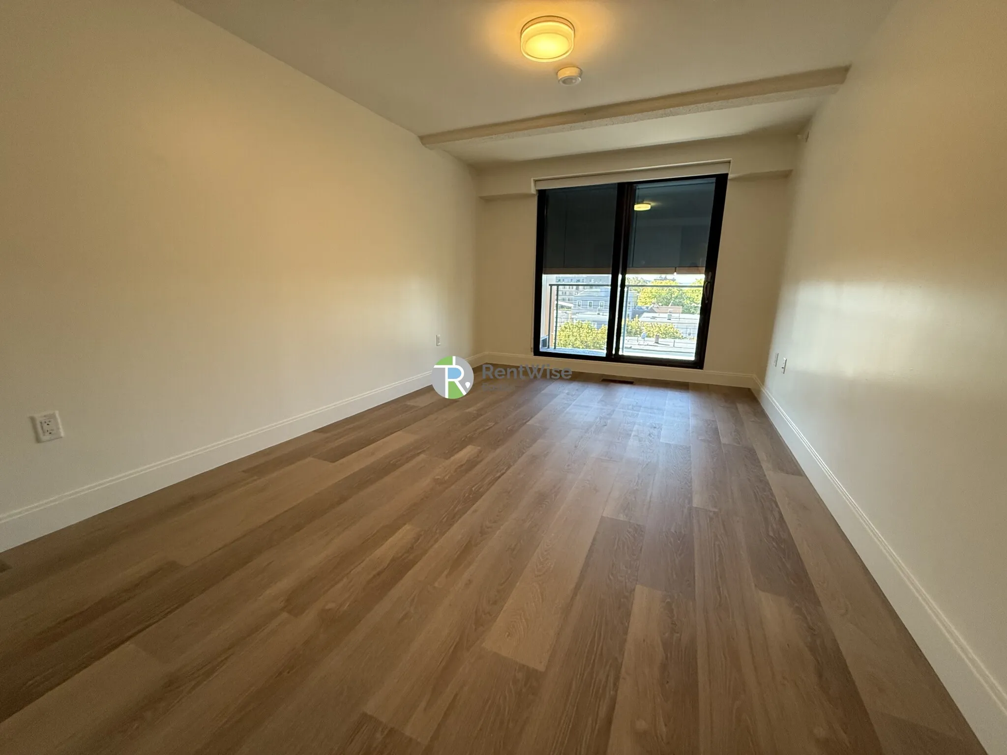 1079 Commonwealth Ave, Allston