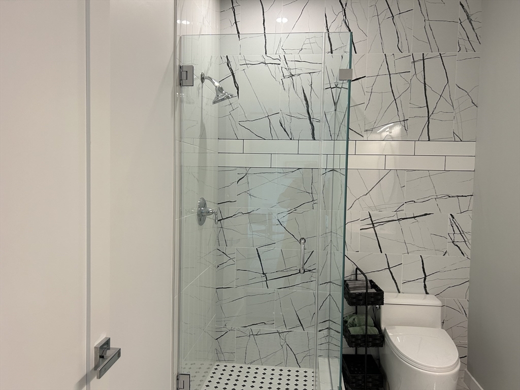 34 Lincoln St, Needham