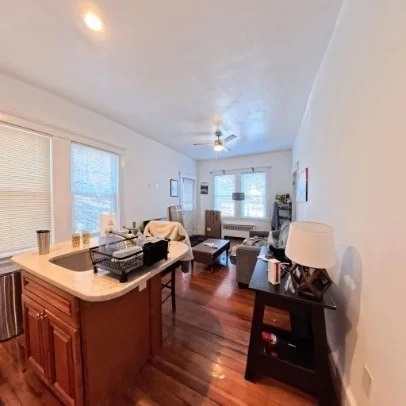 436 Waverley Oaks Rd, Waltham