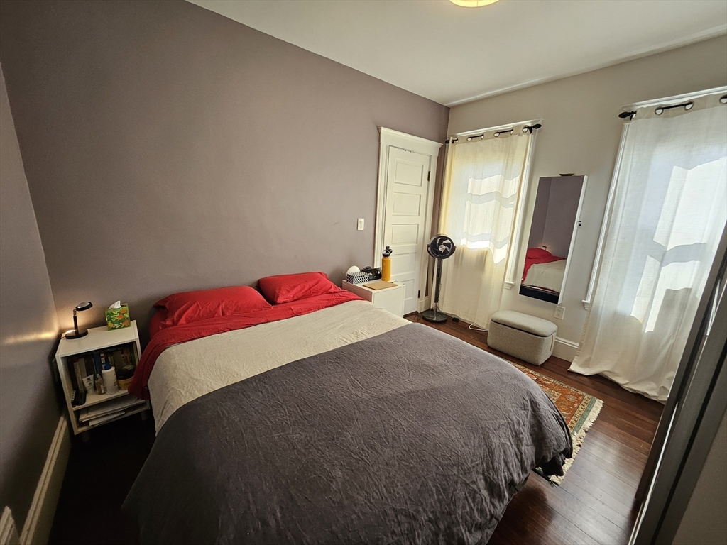 66 Court St, Newtonville