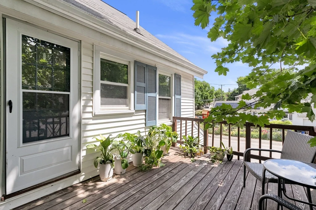 589 Willard St, Quincy