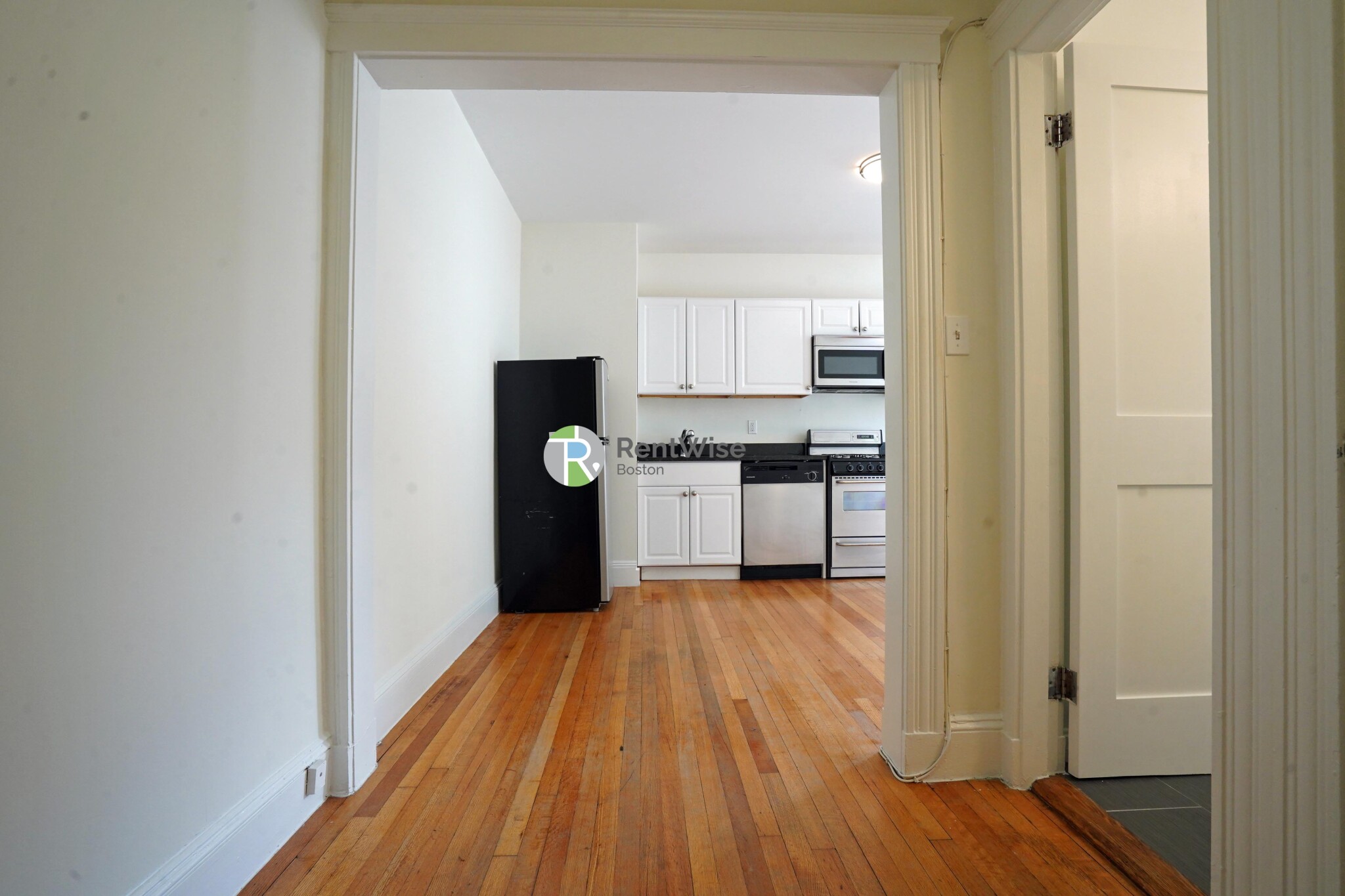 1850 Commonwealth Ave, Brighton