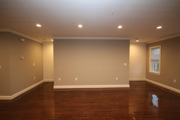 106 Intervale St, Quincy