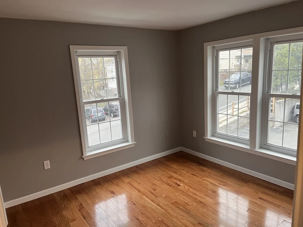 242 Park Ave, Revere