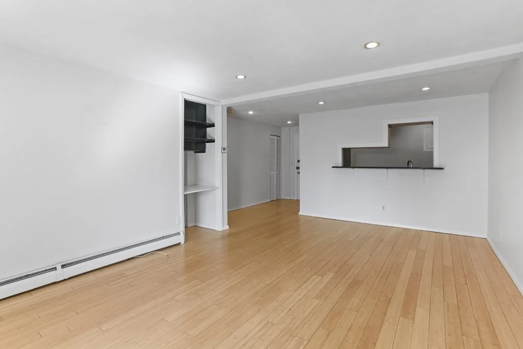 12 Pond, East Arlington