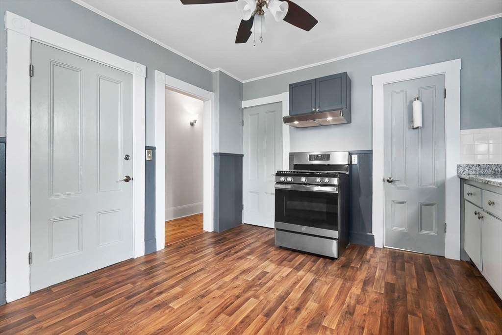 17 Lothrop St, Beverly Cove