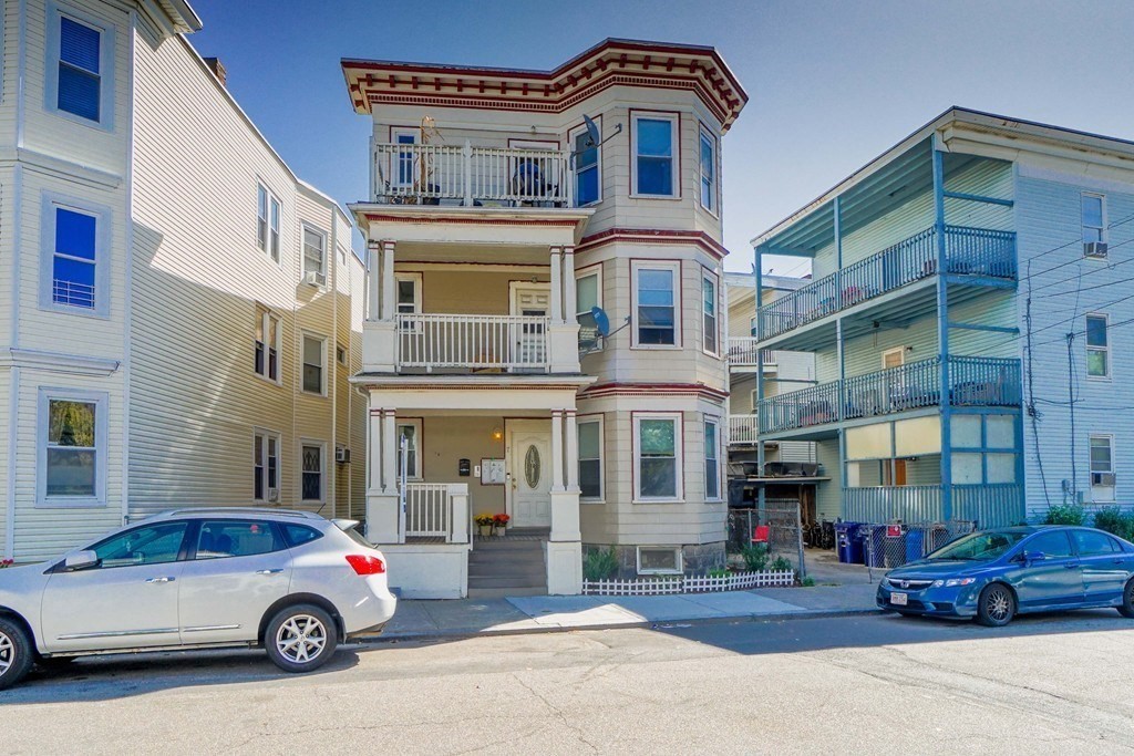 7 Treadway Rd, Dorchester