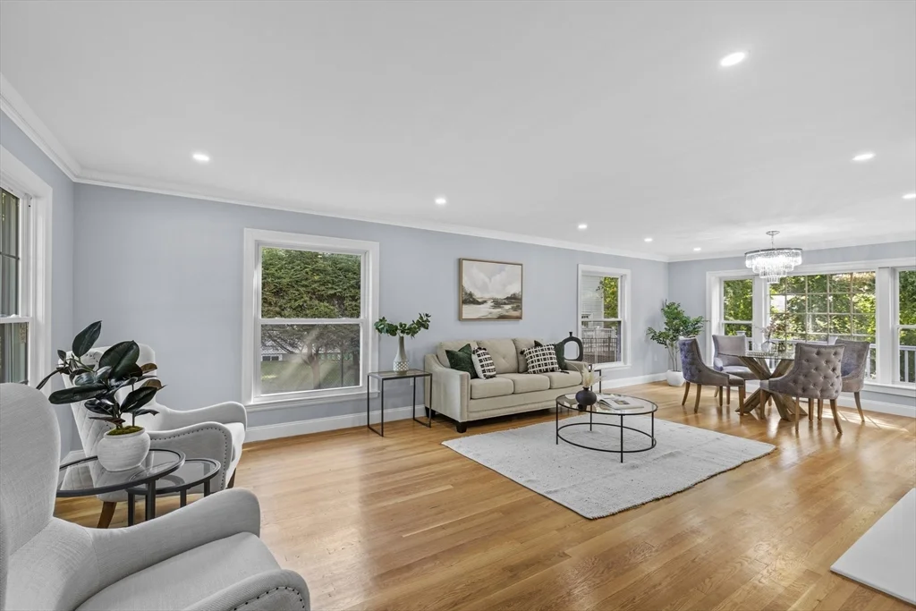 108 Radcliffe Rd, Belmont