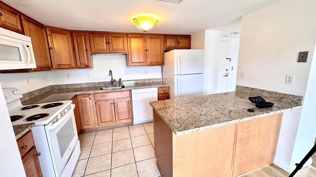 85 Brainerd Rd, Allston