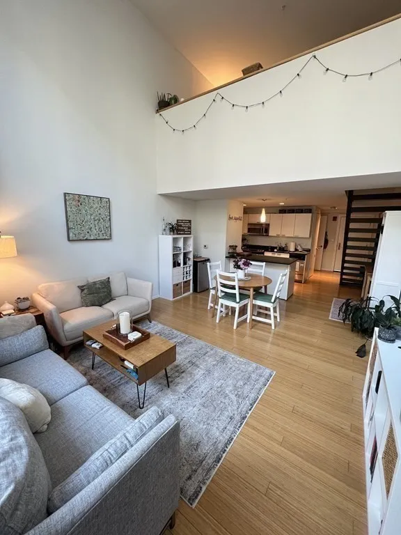 1 Earhart St, East Cambridge