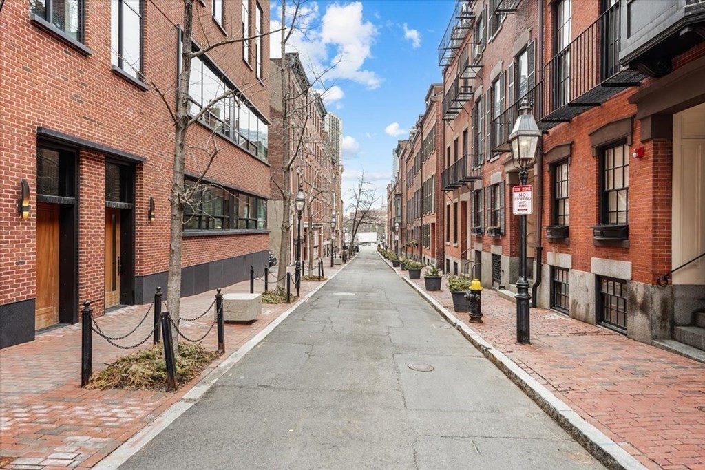 21 Temple St, Beacon Hill