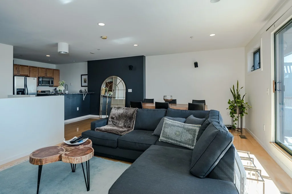 210 Broadway, Everett