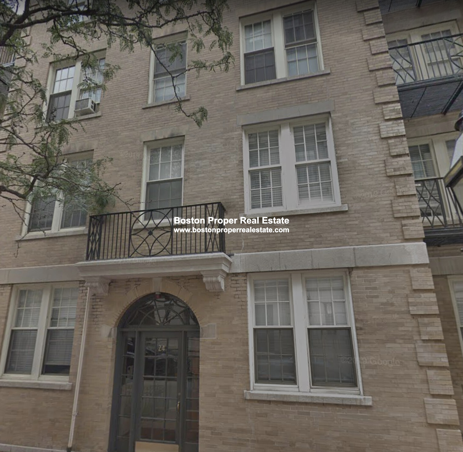 44 Clearway St, Back Bay