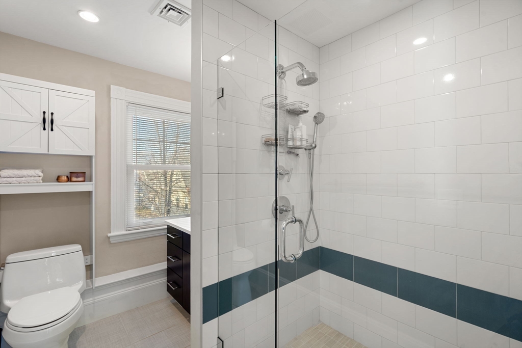 18 Wyman St, East Arlington