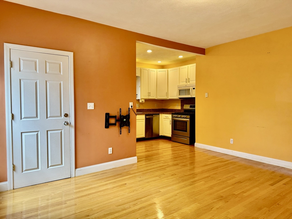 17 Sawyer St, Malden