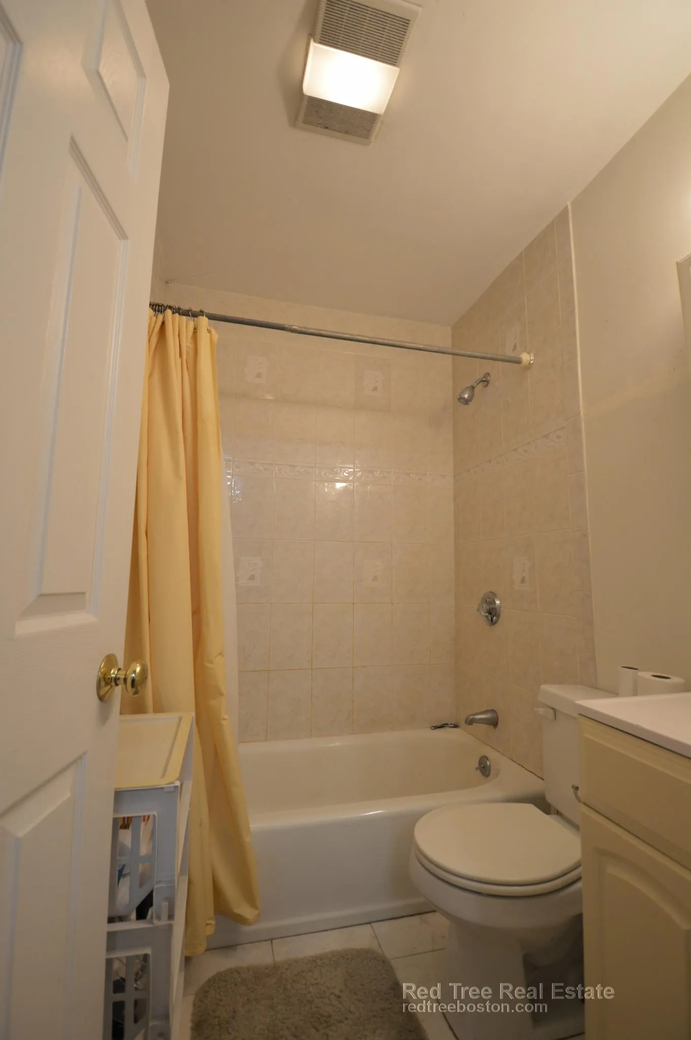 214 Freeman St, North Brookline