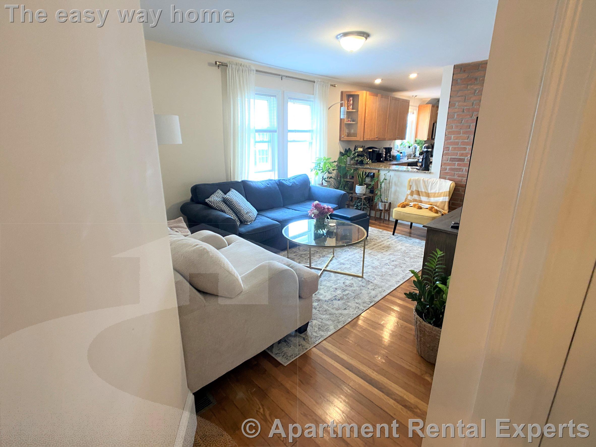 78 Ten Hills Rd, Ten Hills