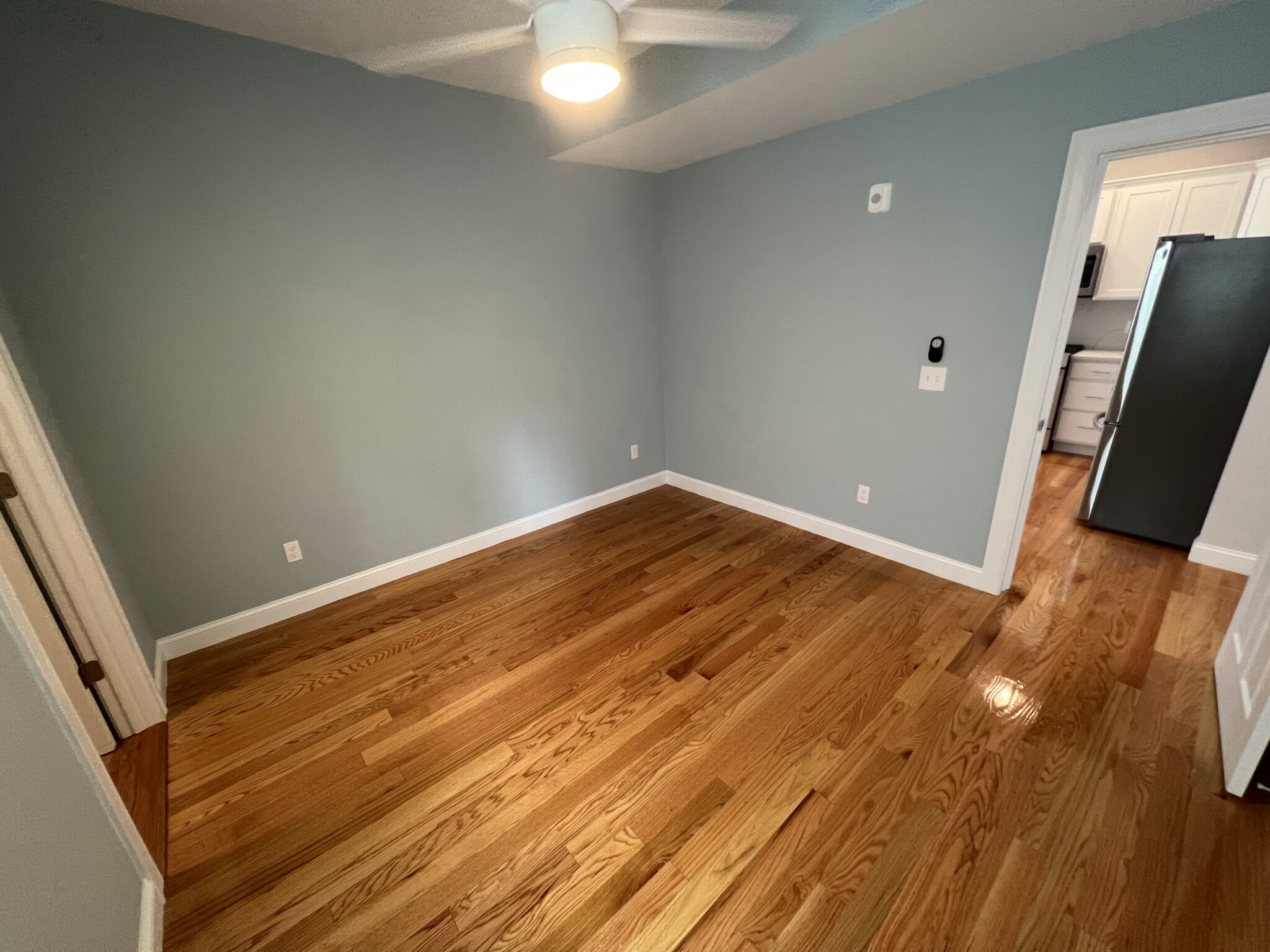 126 Cross St, East Somerville