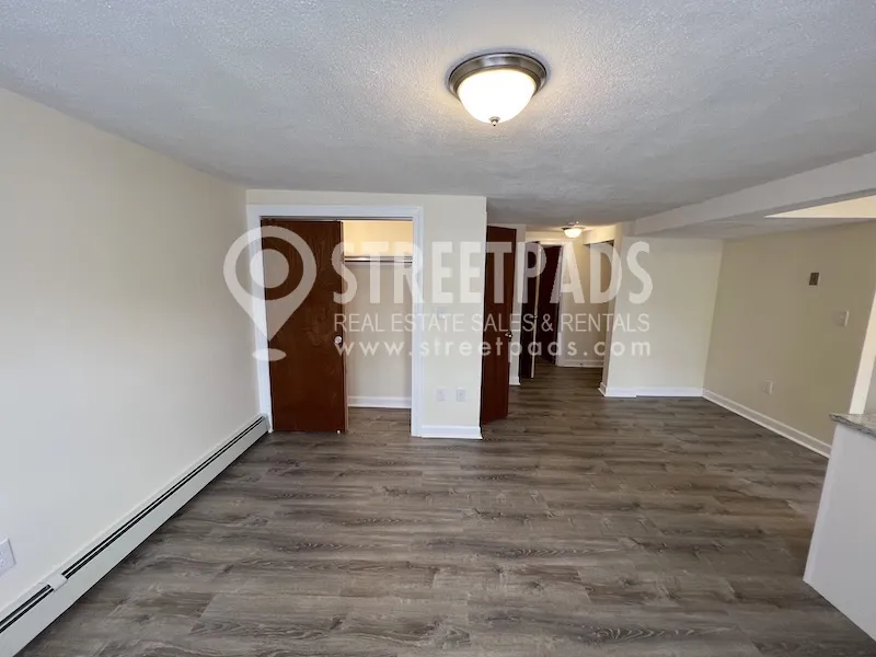 176 North Beacon St, Allston