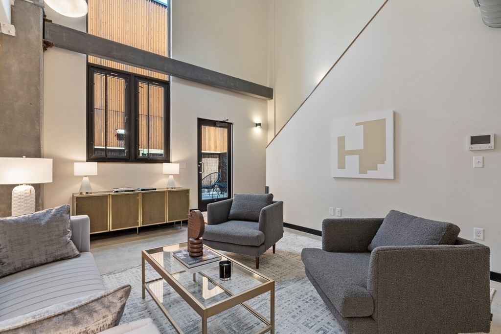 1060 Broadway, Teele Square