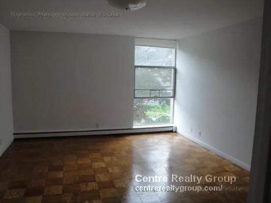 30 Gardner Rd, Brookline