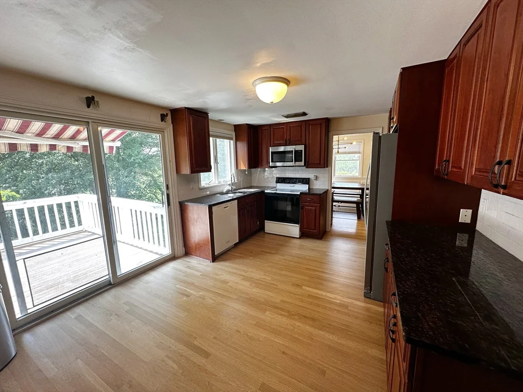 46 Sunset Rd, Needham