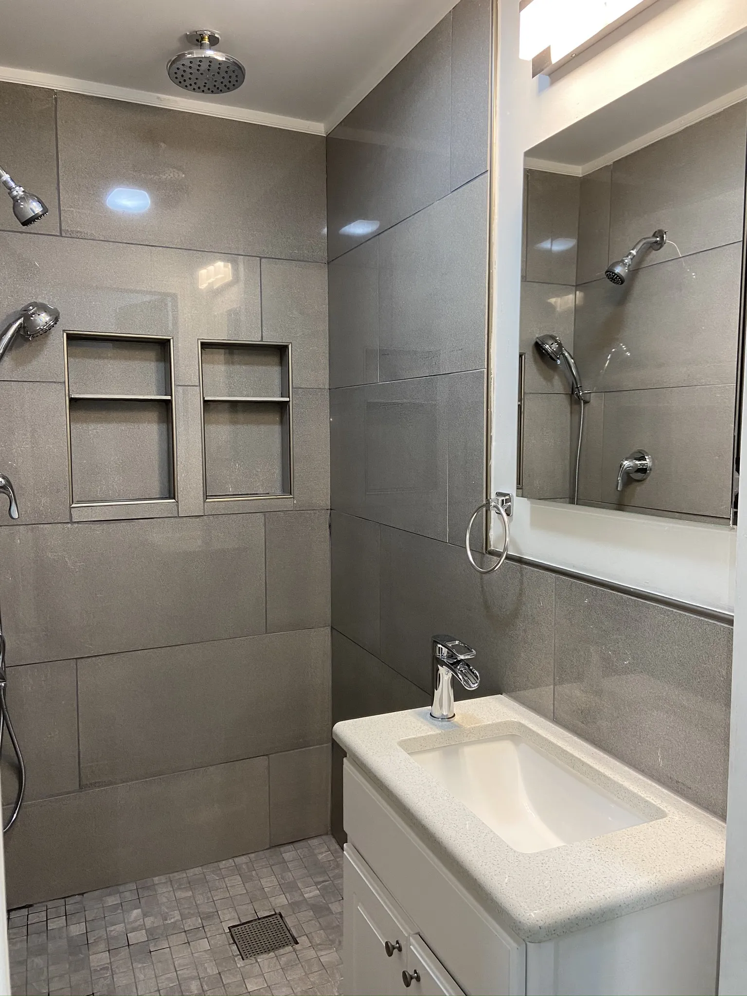 252 Windsor St, The Port