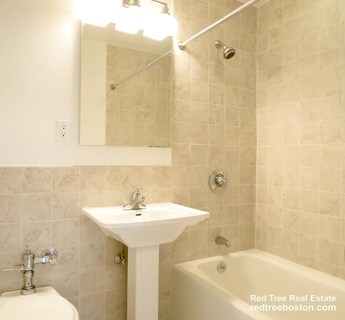 11 Camelot Ct, Brighton