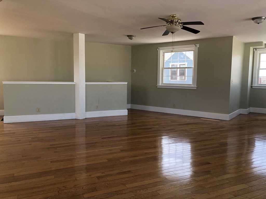 39 Magazine St, Roxbury