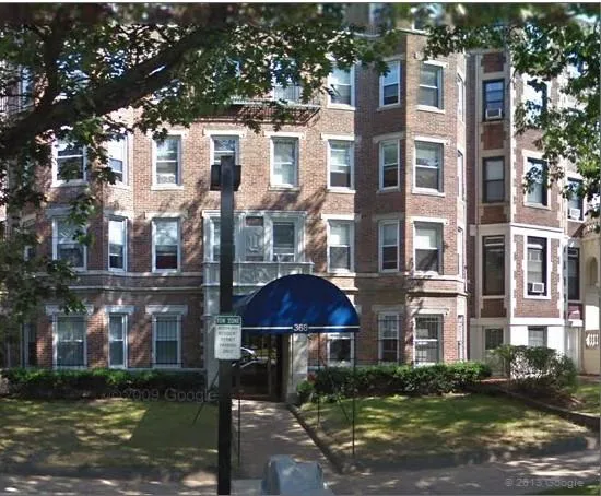 368 Riverway, Mission Hill