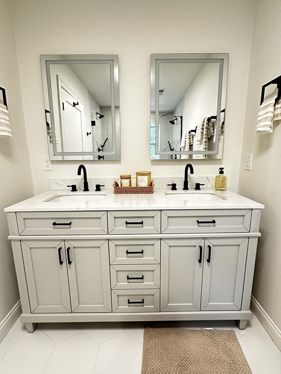 5 Colorado St, Mattapan