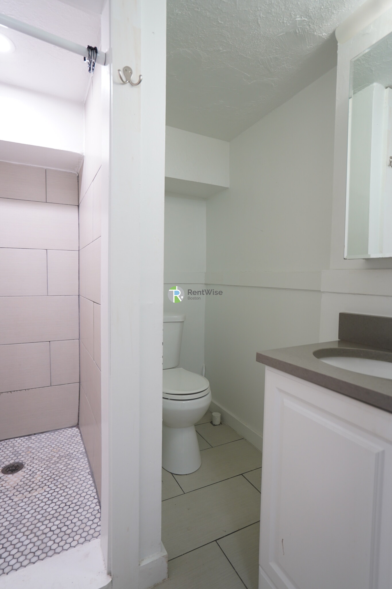 86 Charles St, Beacon Hill