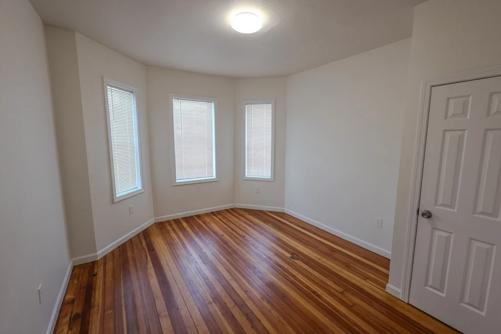 127 Intervale St, Dorchester