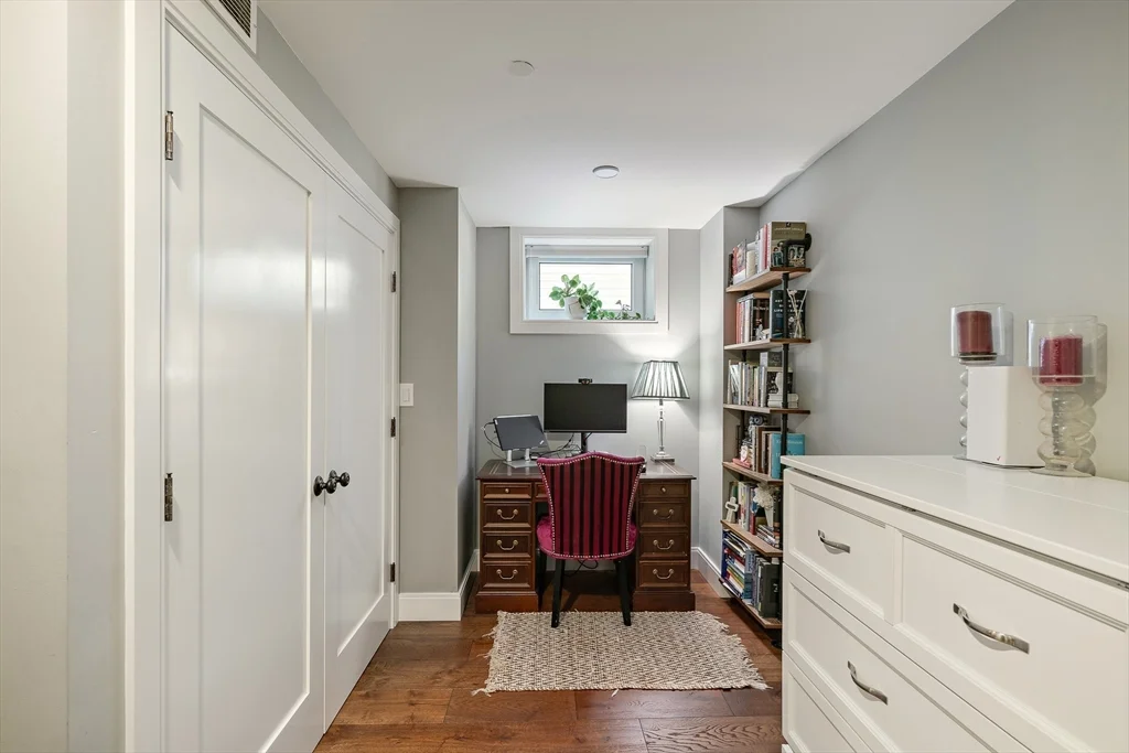 47 Morris St, East Boston