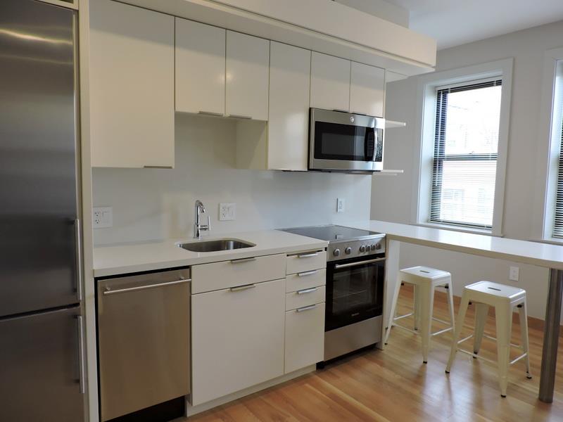 115 Mount Auburn St, Harvard Square