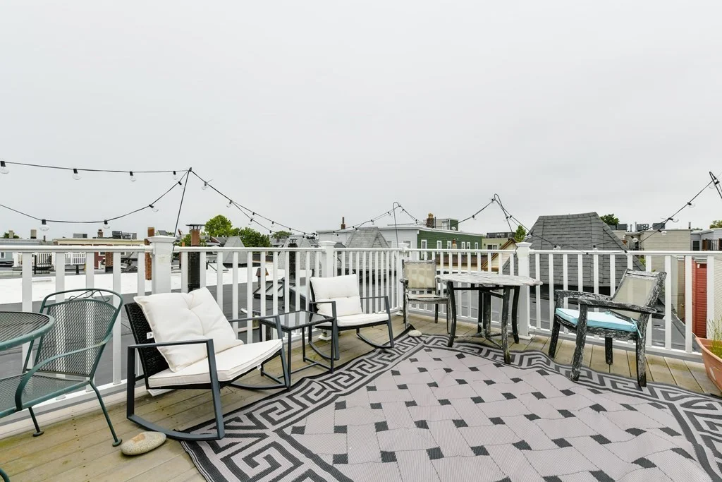 2 Monks St, South Boston