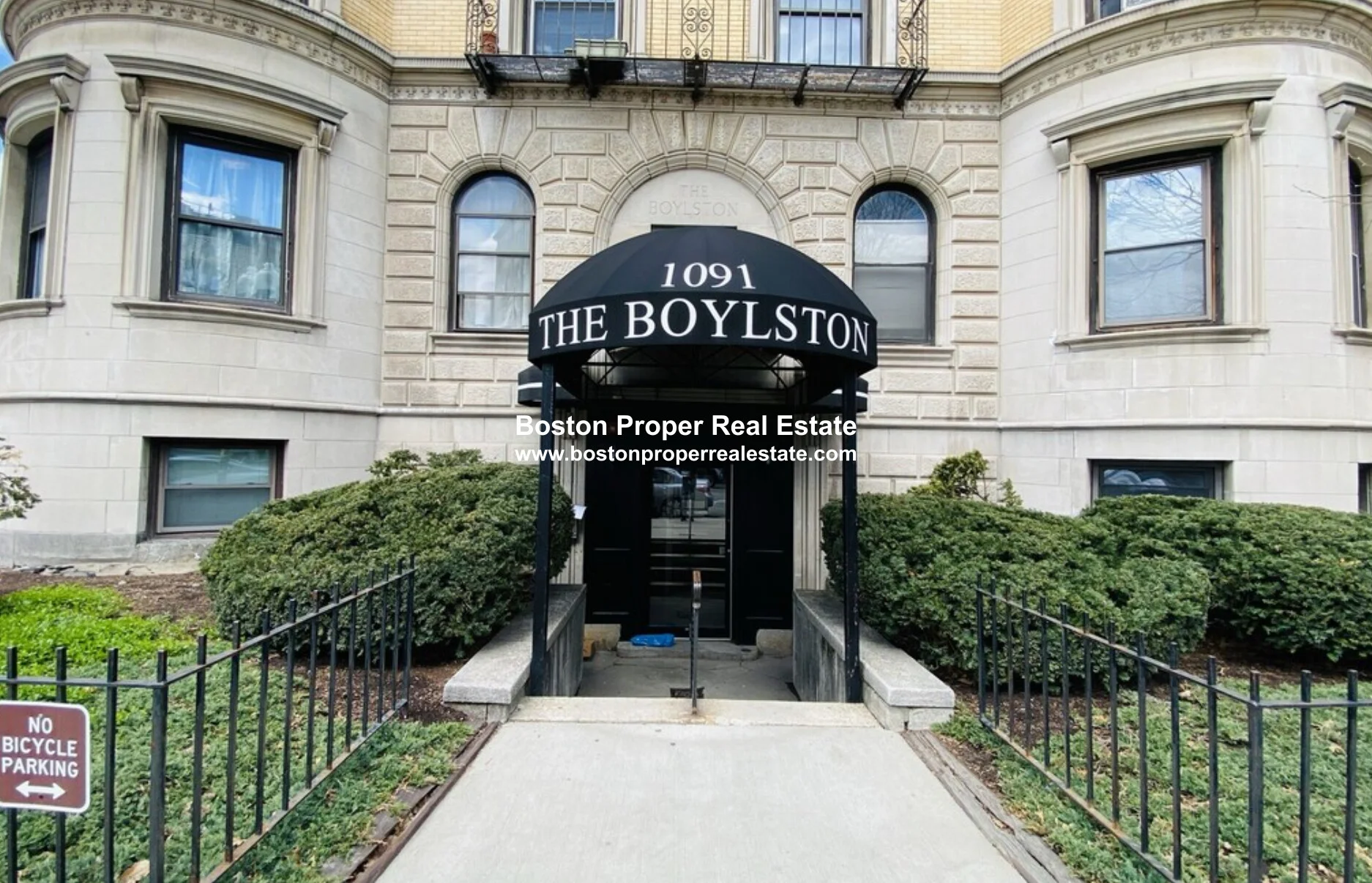 1091 Boylston St, Fenway