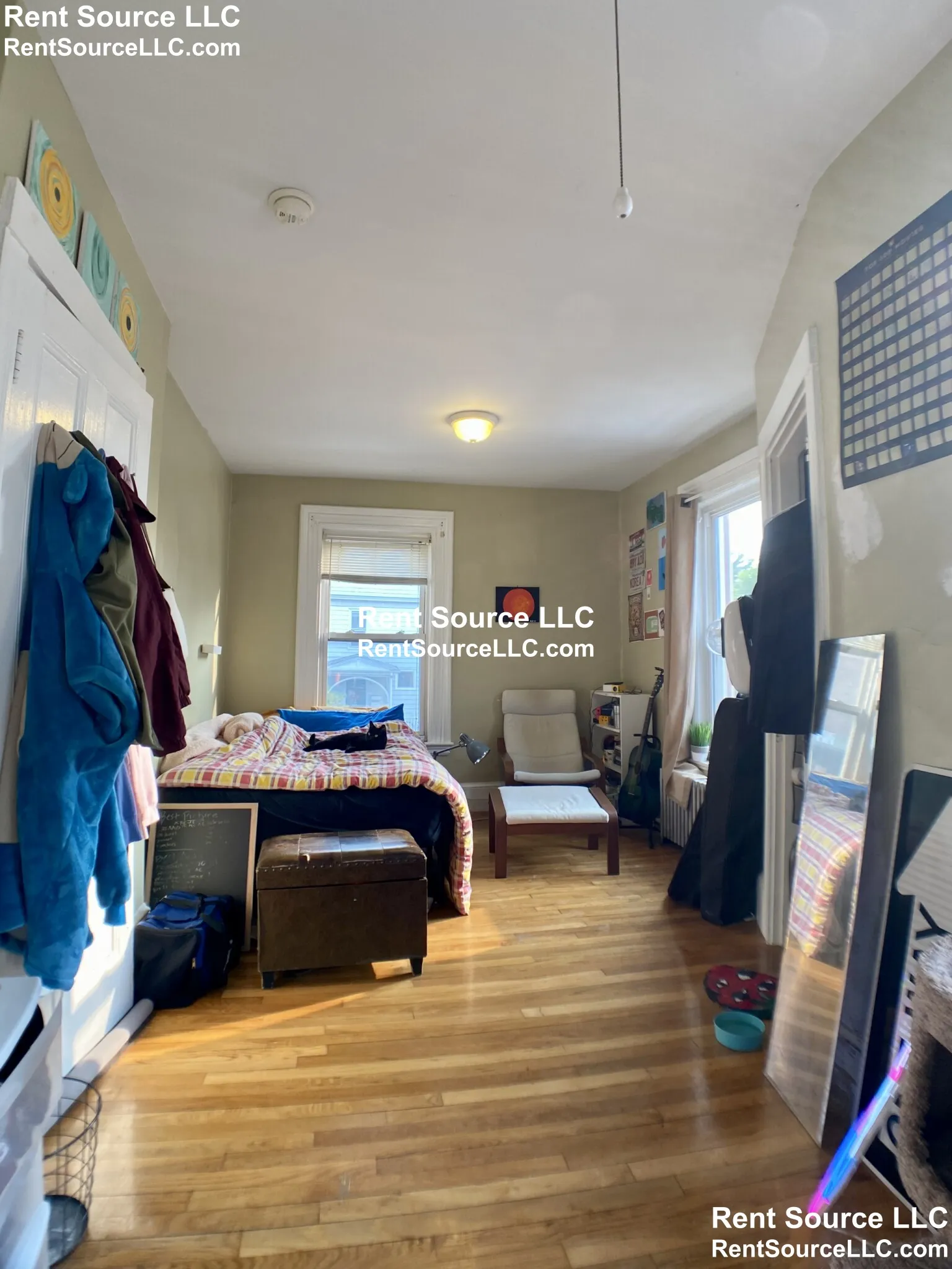 271 Highland Ave, Powder House Square