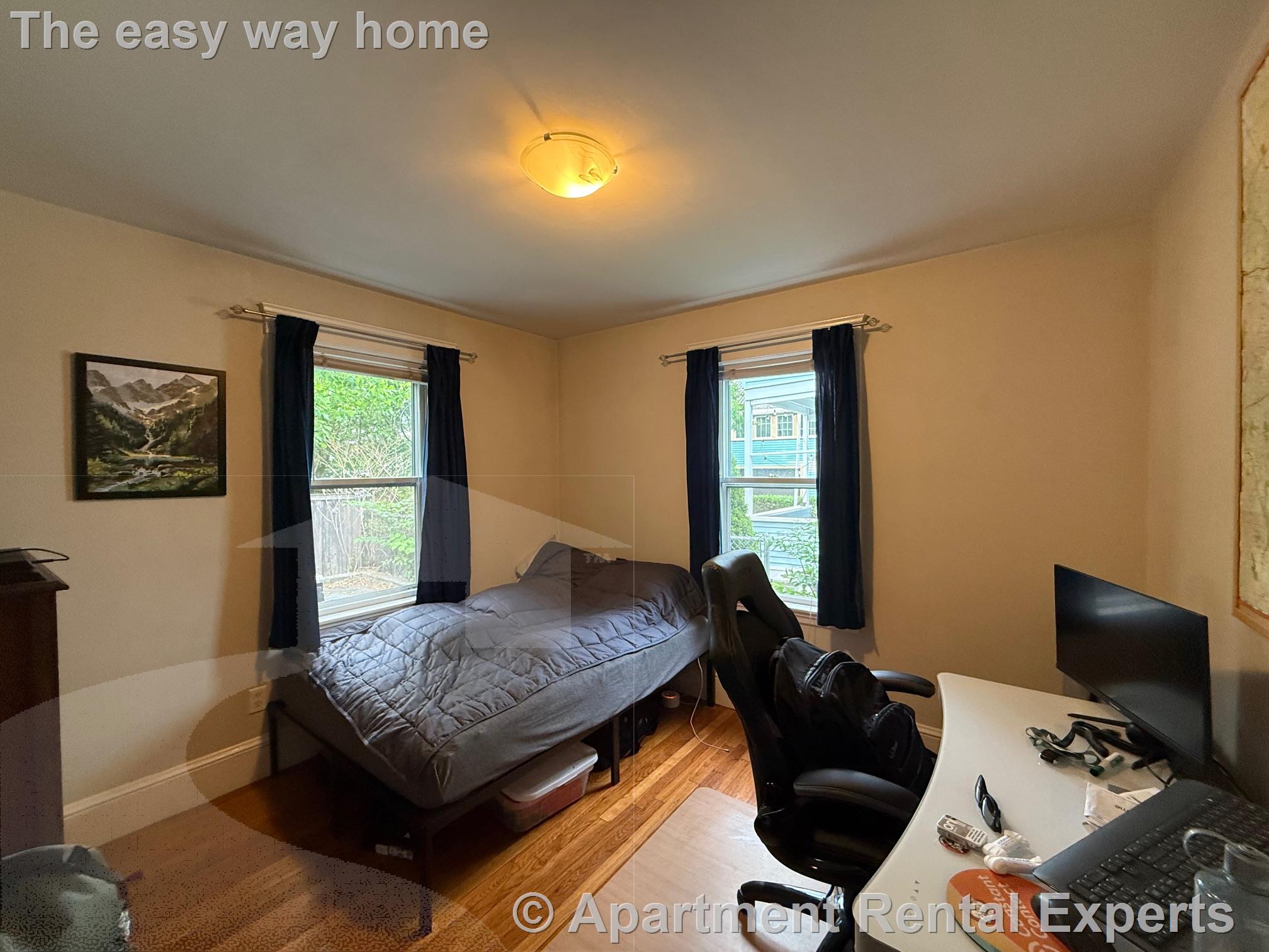 17 Milton St, Davis Square