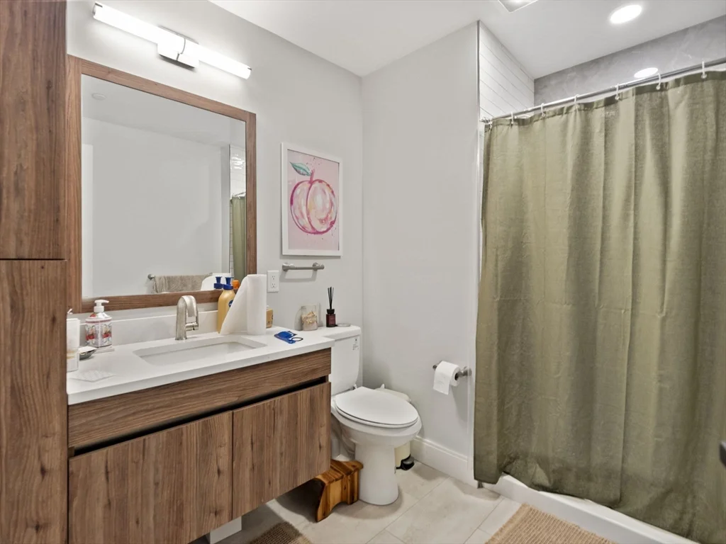 9 Central St, Spring Hill