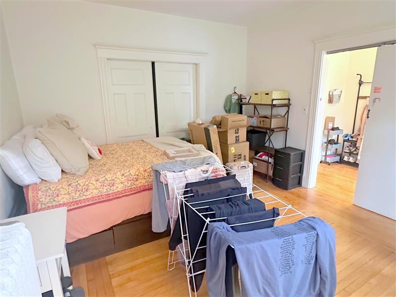 22 Upland Rd, Neighborhood Nine